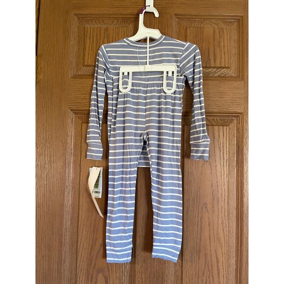 NWT 3T Pajama Bundle set of 3 Pj Sets. Long sleeve, short sleeve, shorts & long - Picture 3 of 10